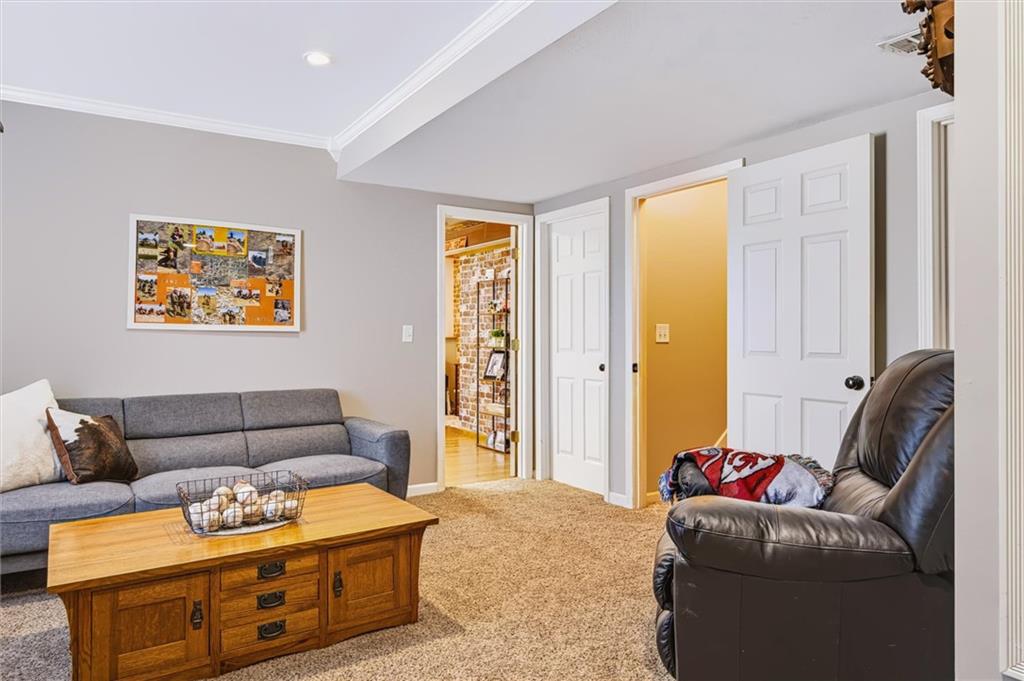 204 Amy Street Property Photo 26