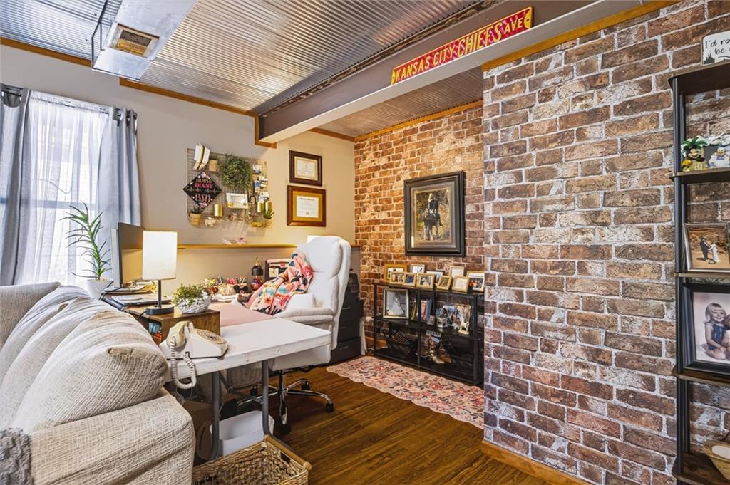 204 Amy Street Property Photo 28