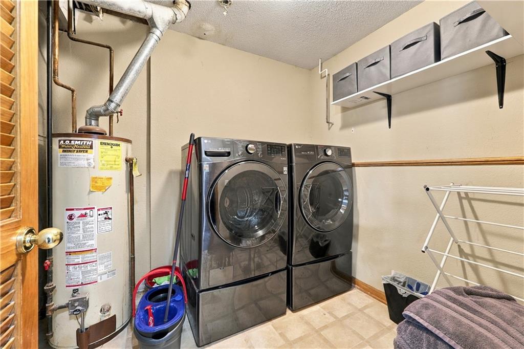 1007 Golden Avenue Property Photo 21