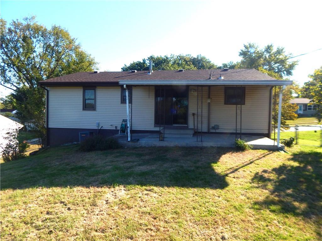 5360 N Richmond Avenue Property Photo 7