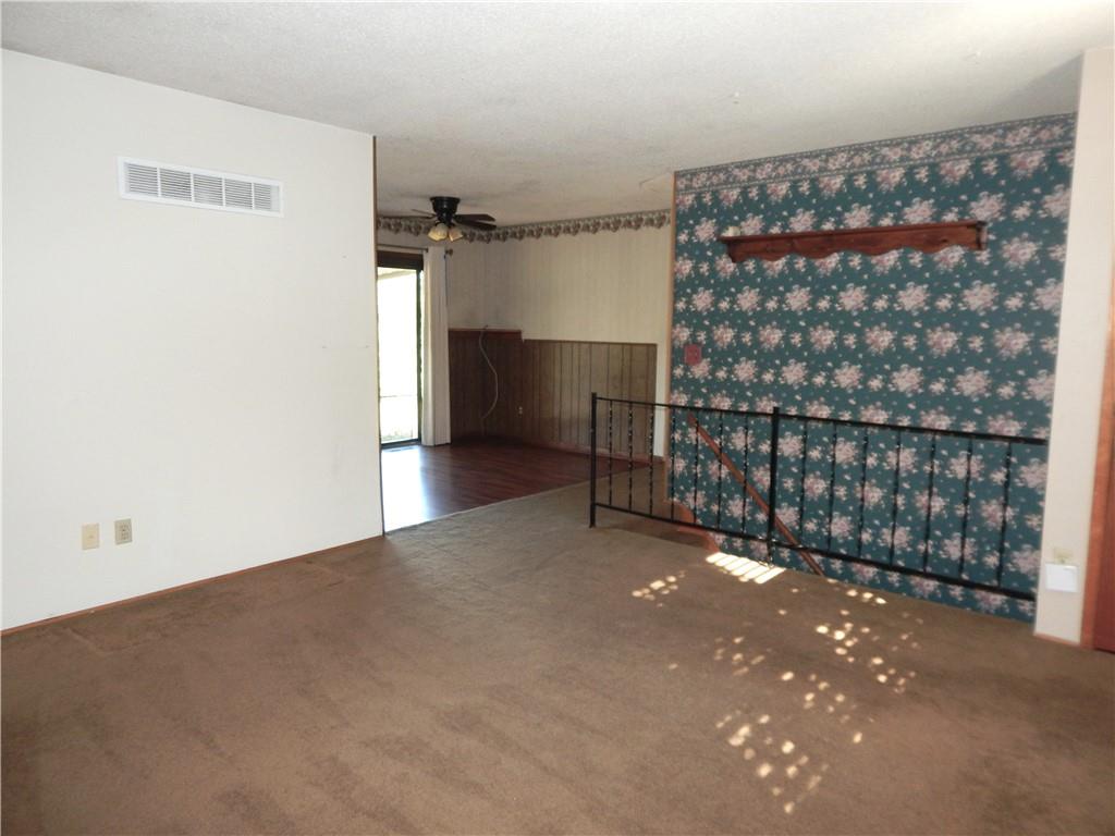 5360 N Richmond Avenue Property Photo 11