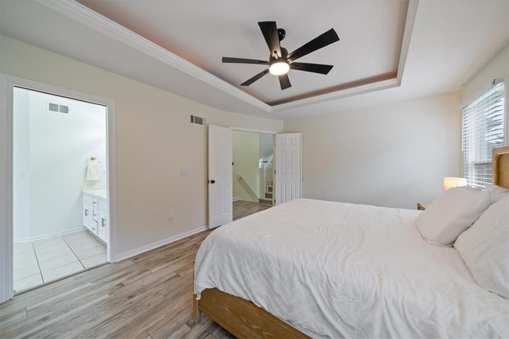 7418 N Sycamore Avenue Property Photo 13