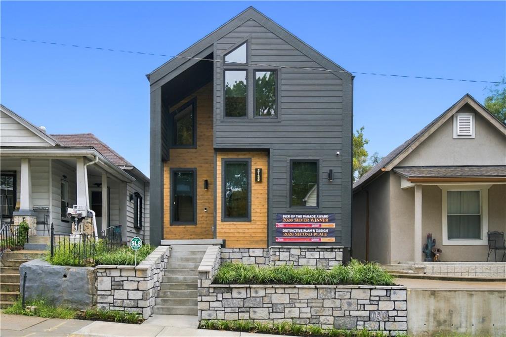 2135 Madison Avenue Property Photo 8