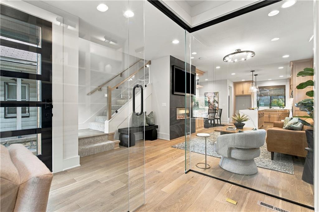 2135 Madison Avenue Property Photo 13
