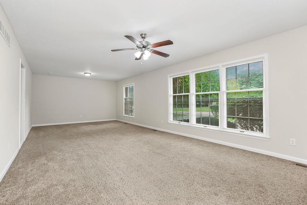 305 Nw Obrien Road Property Photo 2