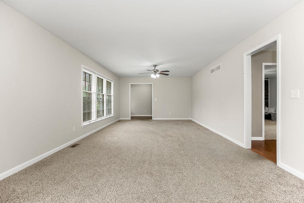 305 Nw Obrien Road Property Photo 4