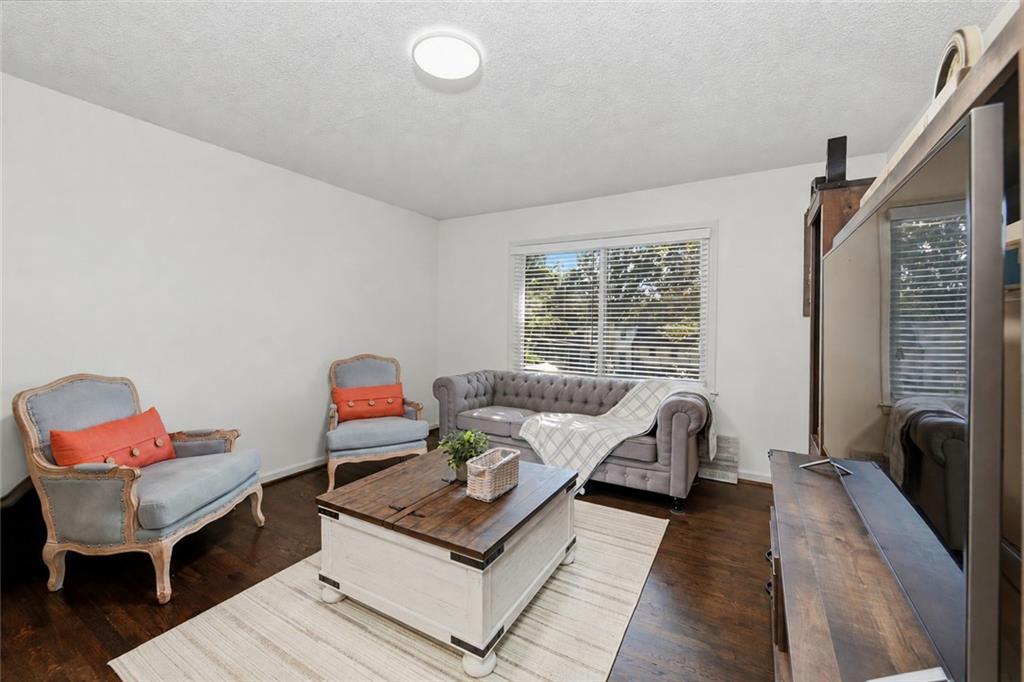 12408 Monroe Avenue Property Photo 23