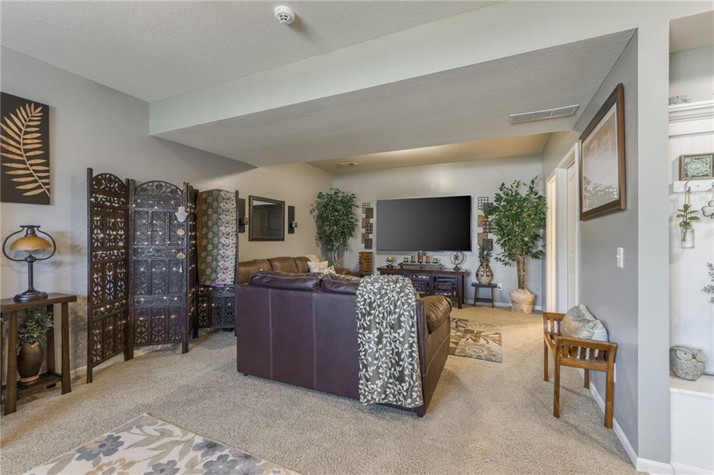 4004 Greywood Lane Property Photo 40