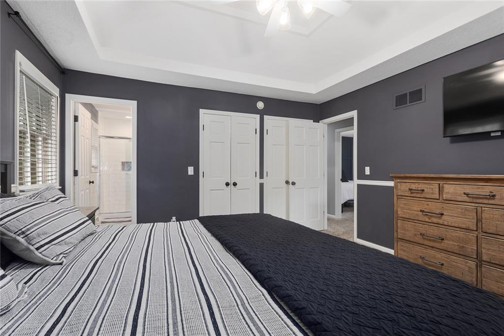 1001 Wyckwood Drive Property Photo 14