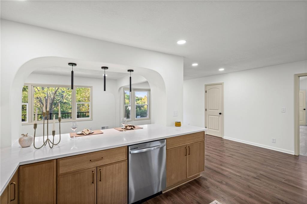15800 Woods Chapel Road Property Photo 4
