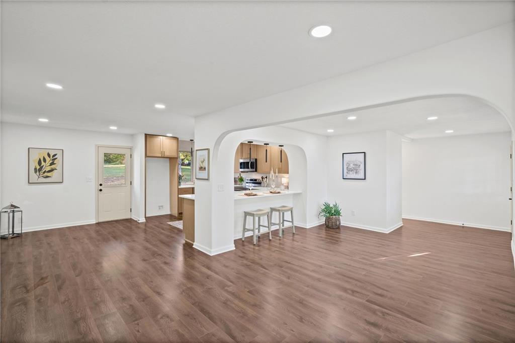 15800 Woods Chapel Road Property Photo 7