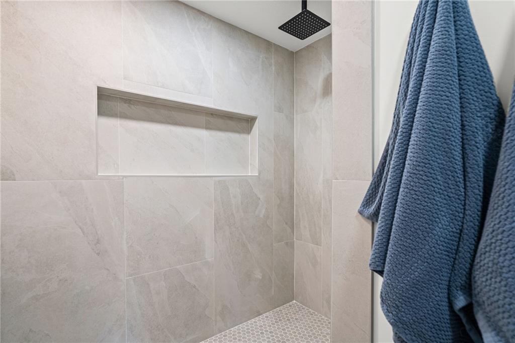15800 Woods Chapel Road Property Photo 17