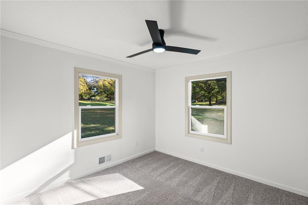 15800 Woods Chapel Road Property Photo 22