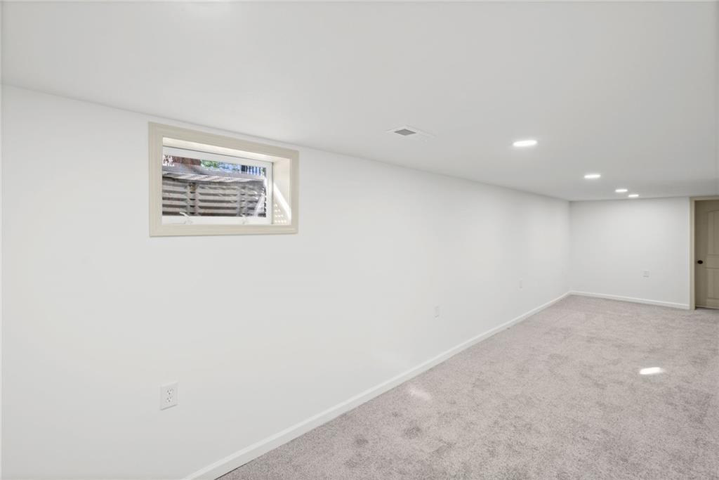 15800 Woods Chapel Road Property Photo 28