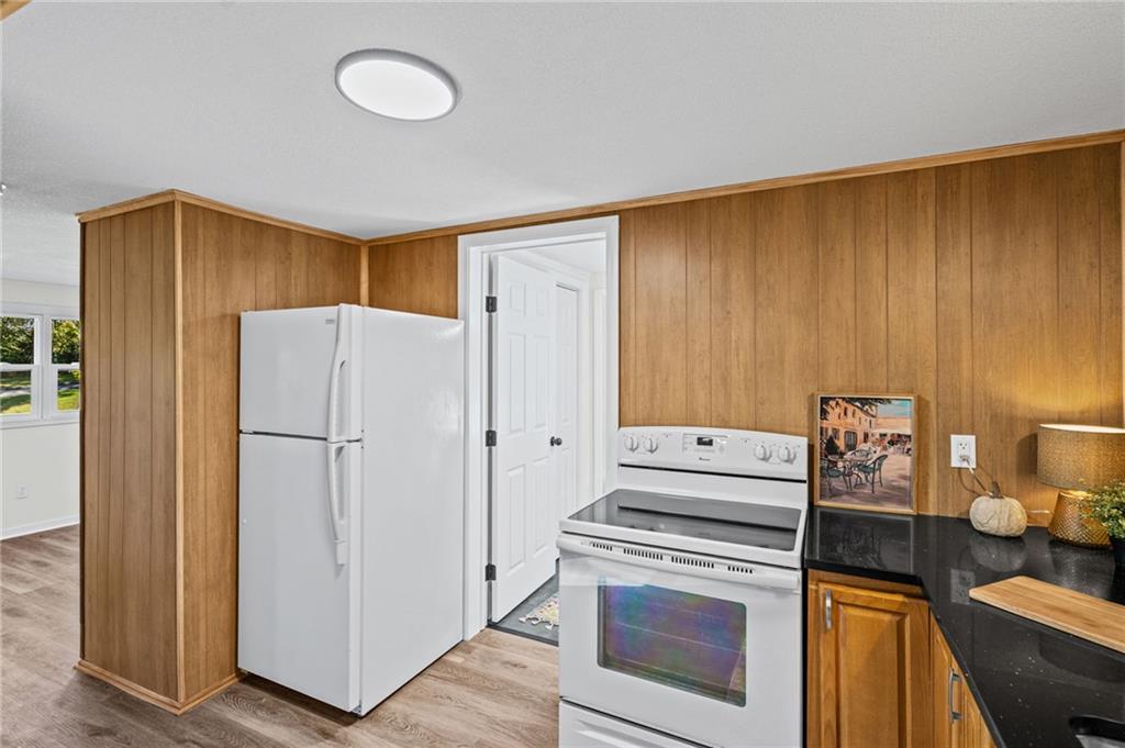 15800 Woods Chapel Road Property Photo 32