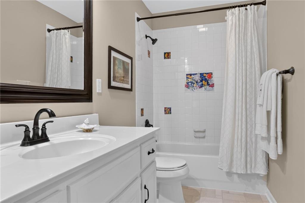 7608 Nw 76th Place Property Photo 18