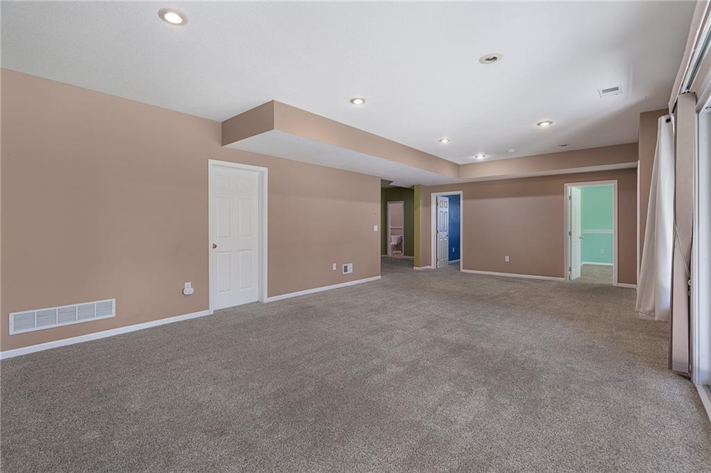 15107 W 154th Terrace Property Photo 36