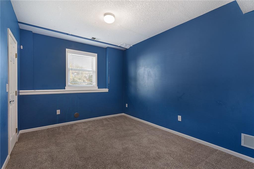 15107 W 154th Terrace Property Photo 41