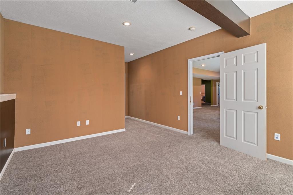 15107 W 154th Terrace Property Photo 43