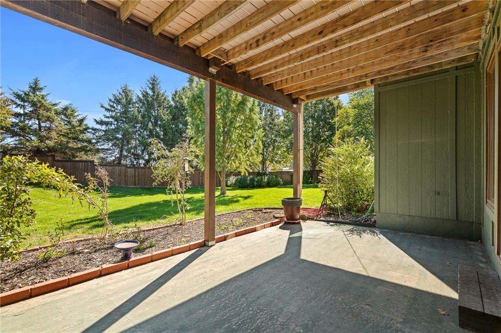 15107 W 154th Terrace Property Photo 49