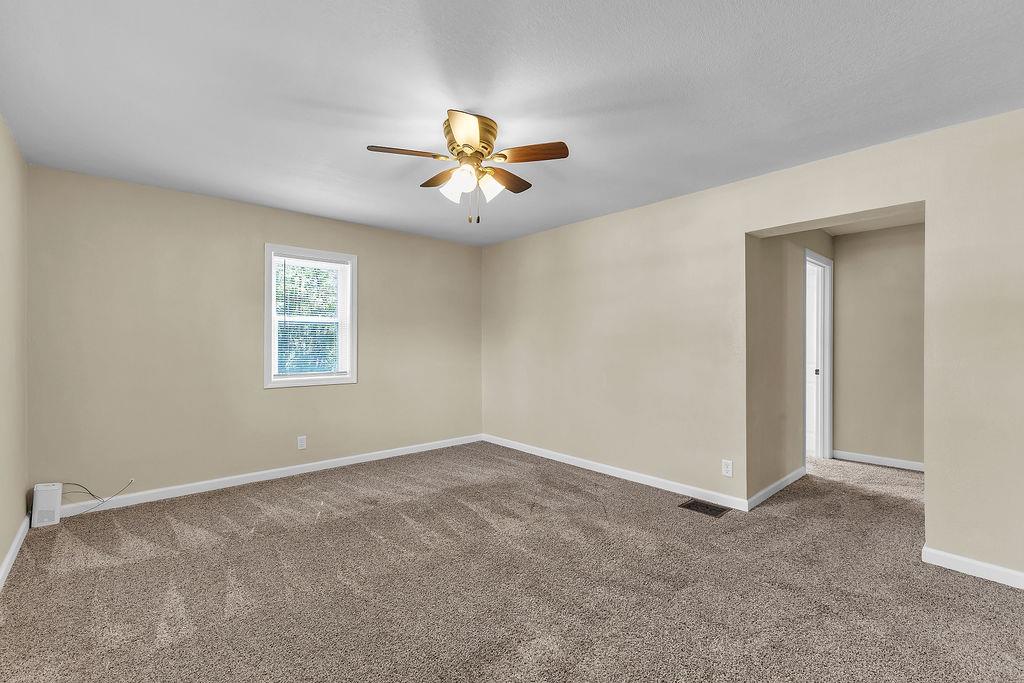 734 Riverview Drive Property Photo 9