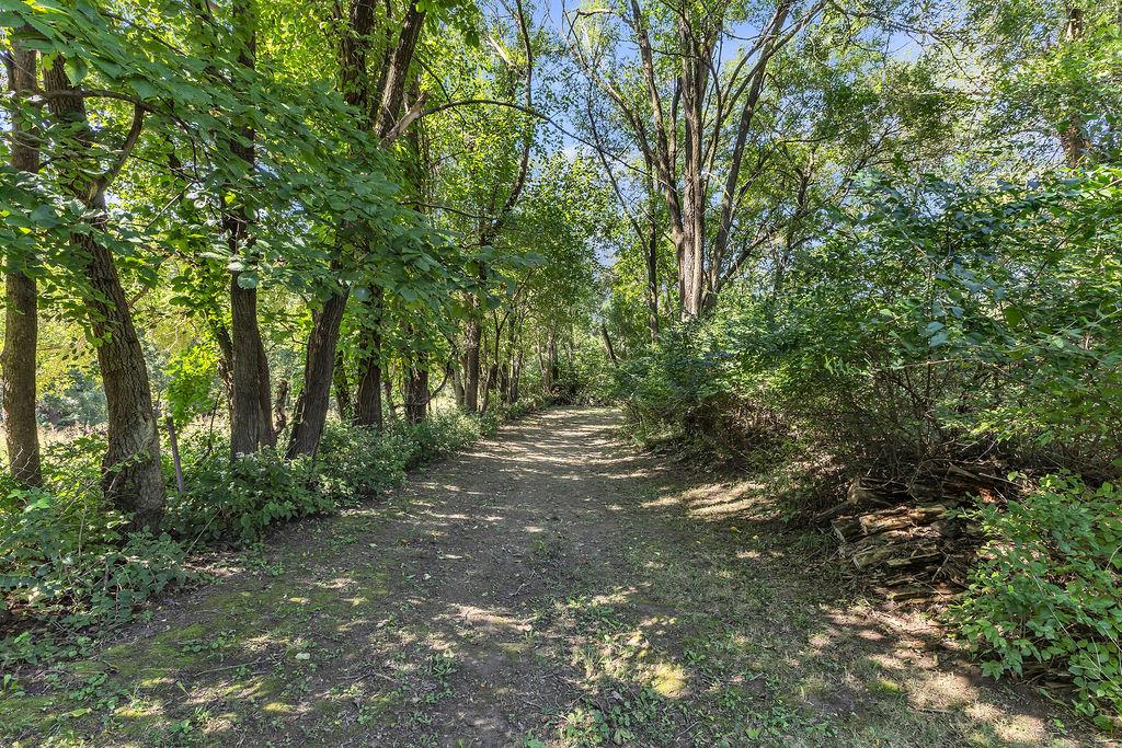 734 Riverview Drive Property Photo 28