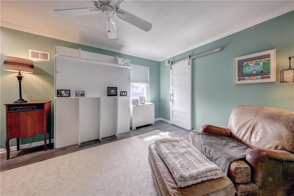 7615 Johnson Drive Property Photo 30