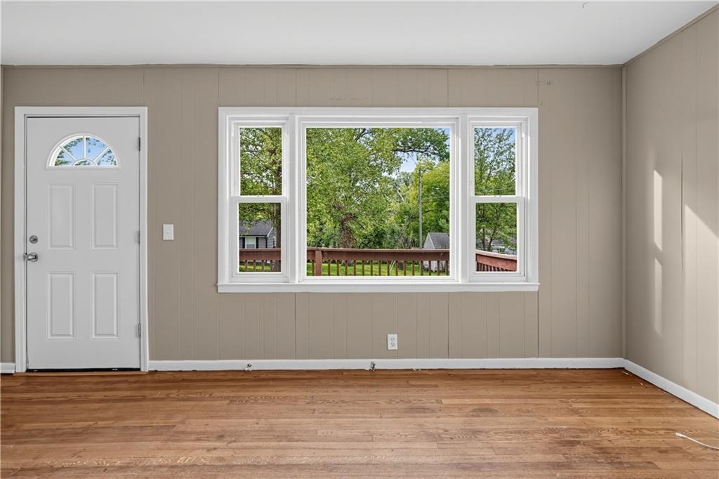 6140 Sloan Avenue Property Photo 4