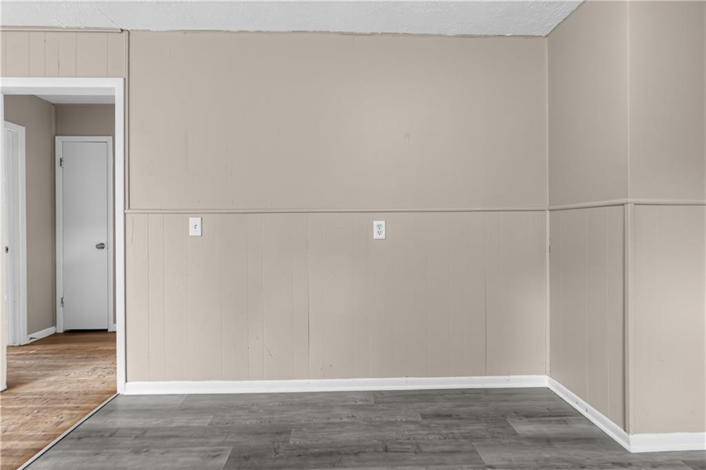 6140 Sloan Avenue Property Photo 11