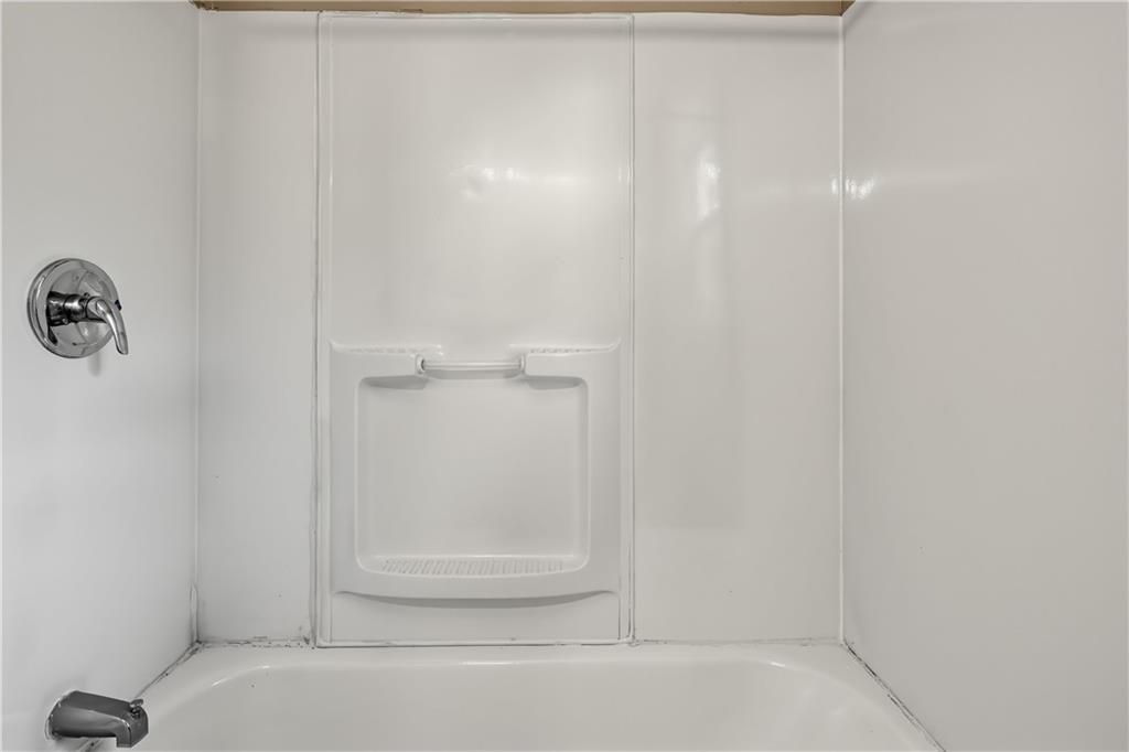 6140 Sloan Avenue Property Photo 14