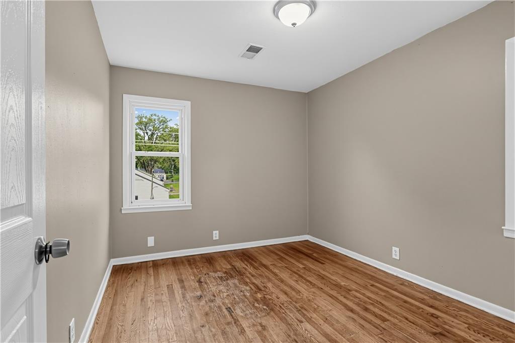 6140 Sloan Avenue Property Photo 21