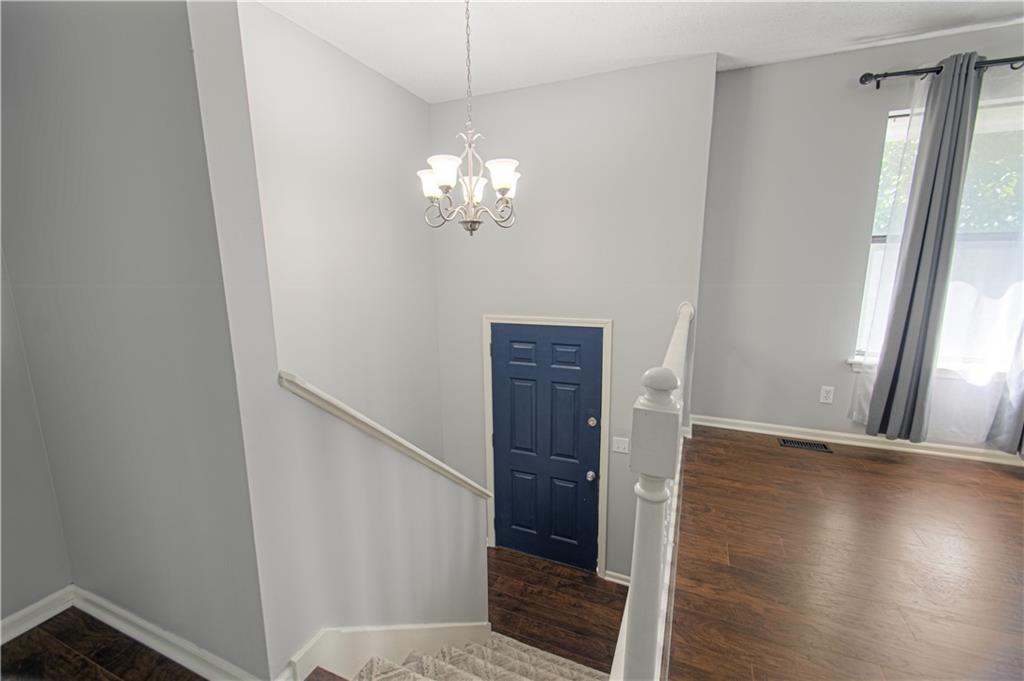 8904 Ne 72nd Street Property Photo 4