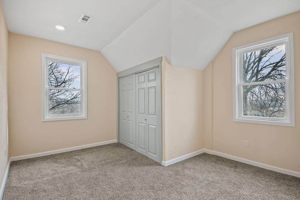 108 S 17th Street Property Photo 4