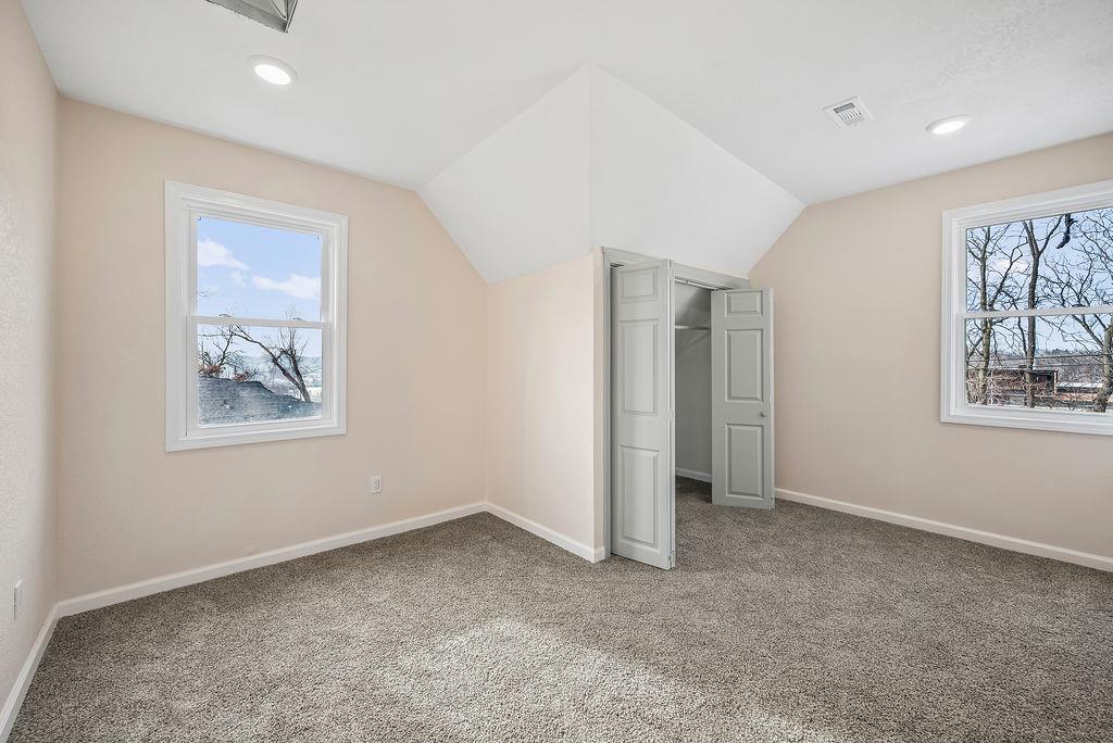 108 S 17th Street Property Photo 9