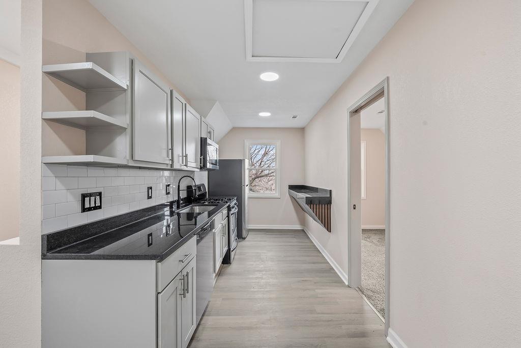 108 S 17th Street Property Photo 10