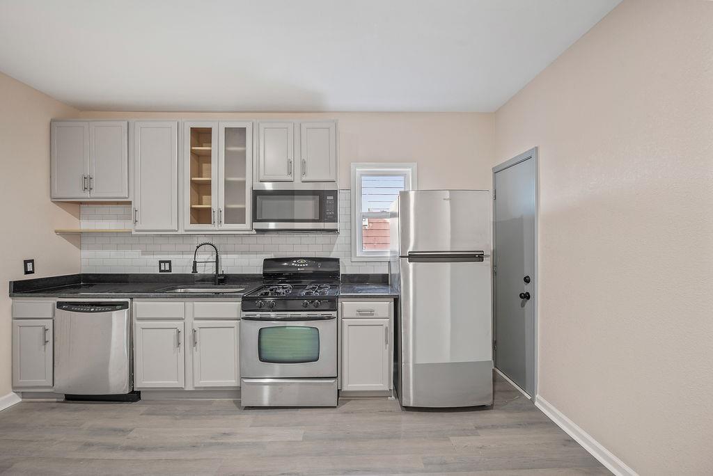 108 S 17th Street Property Photo 15