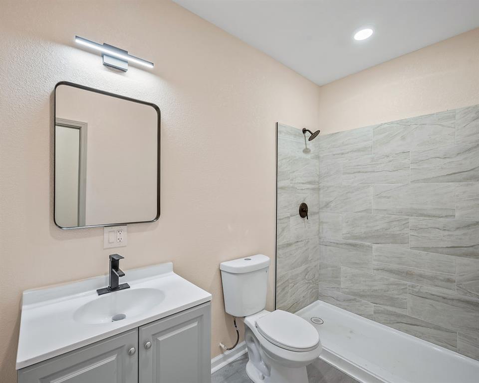 108 S 17th Street Property Photo 38