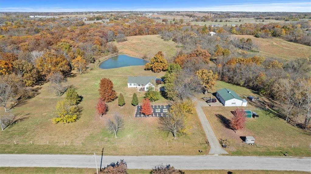 1933 Nw 550th Road Property Photo 45