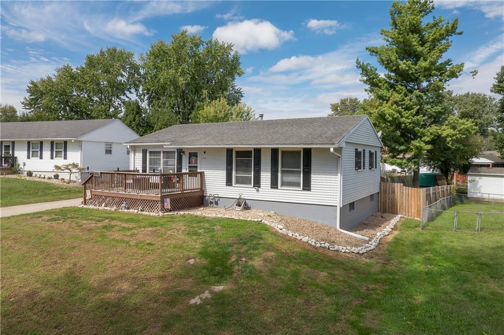 2502 Evergreen Lane Property Photo 1