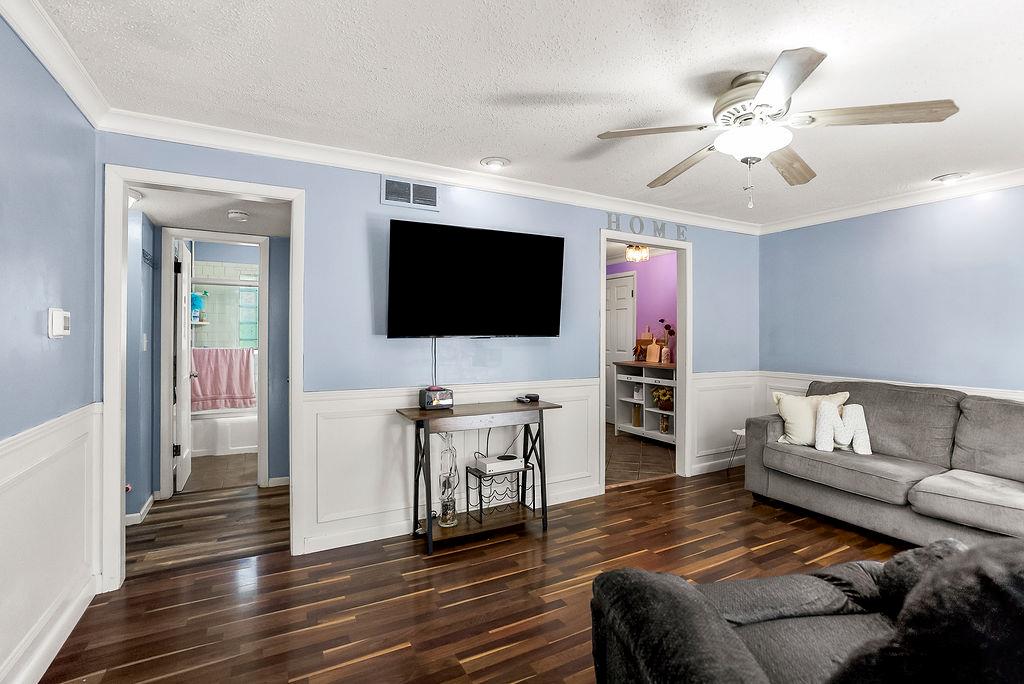 5516 Hunter Street Property Photo 4