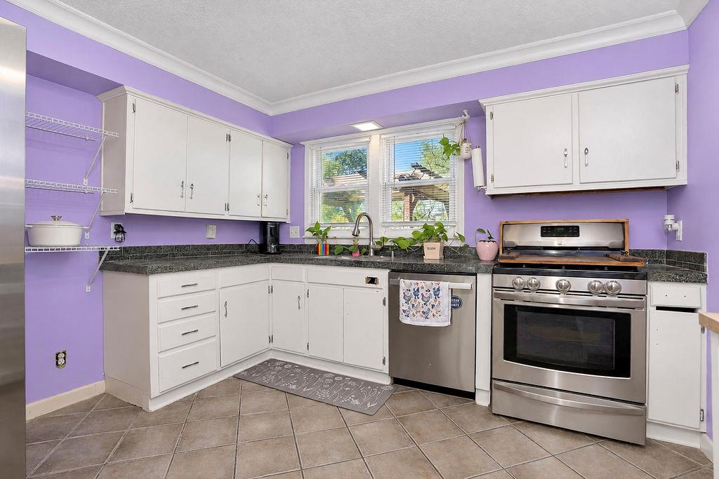 5516 Hunter Street Property Photo 8