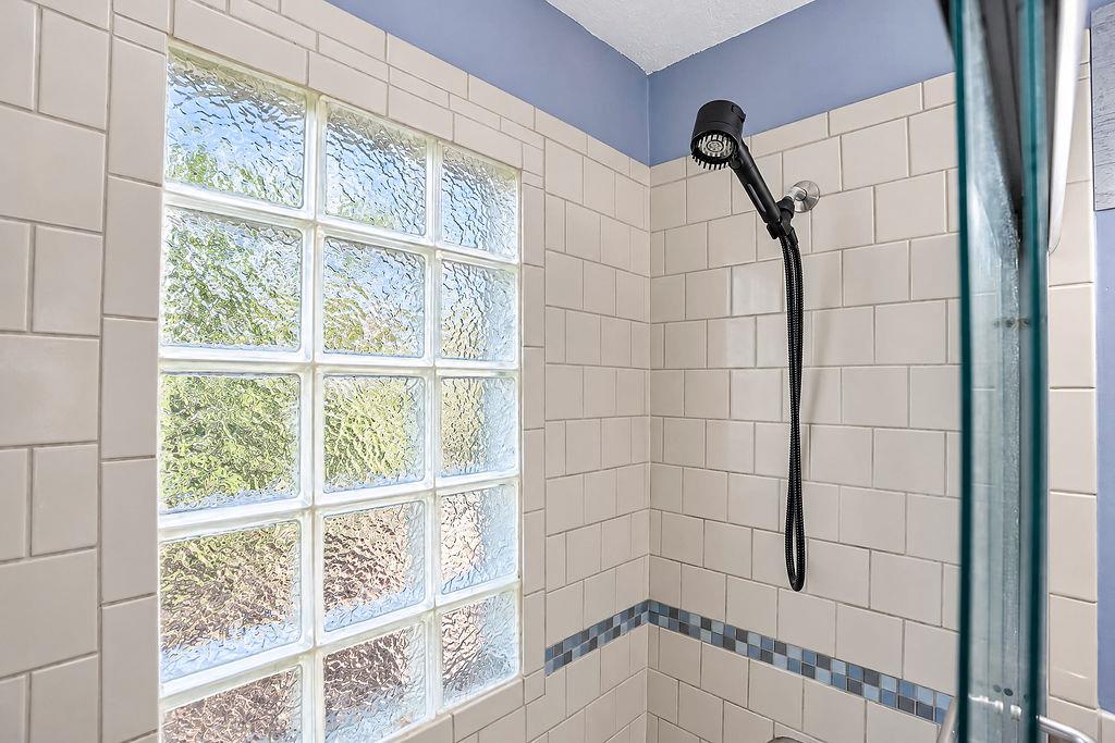 5516 Hunter Street Property Photo 17
