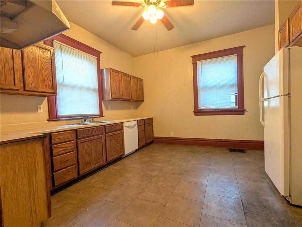 201 S Buchanan Street Property Photo 13