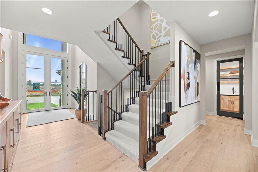 17601 Knox Street Property Photo 2