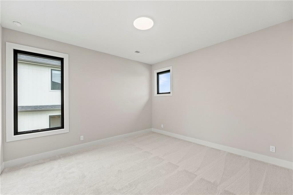 17601 Knox Street Property Photo 31