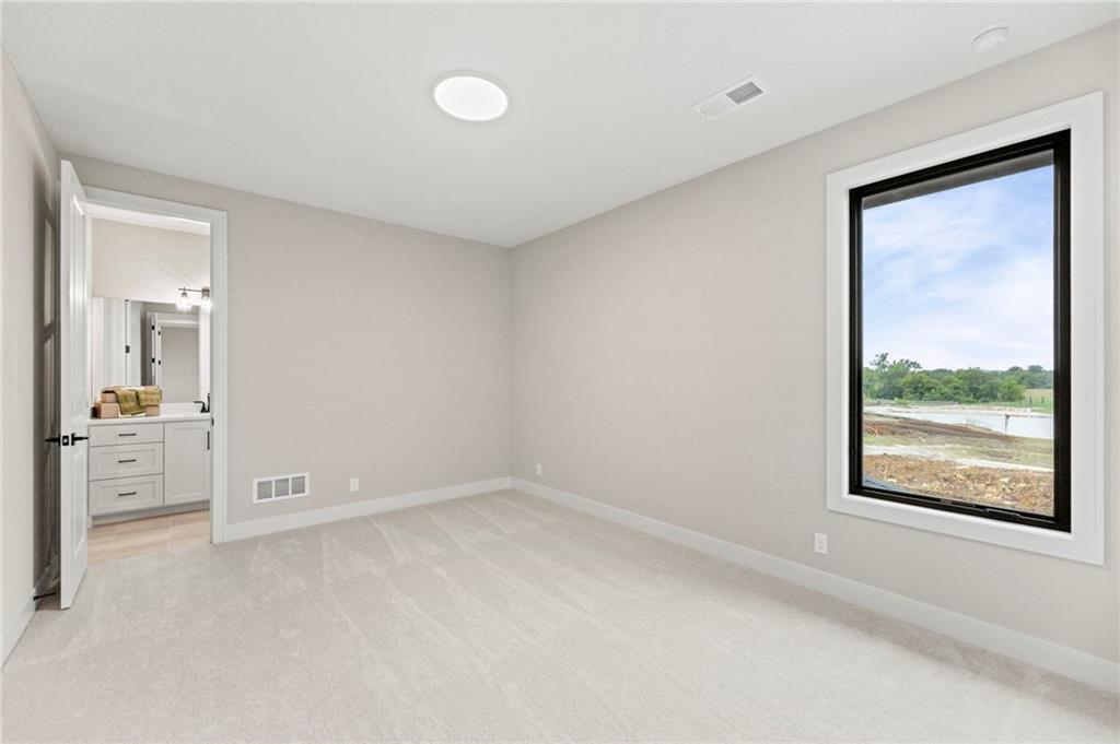 17601 Knox Street Property Photo 43