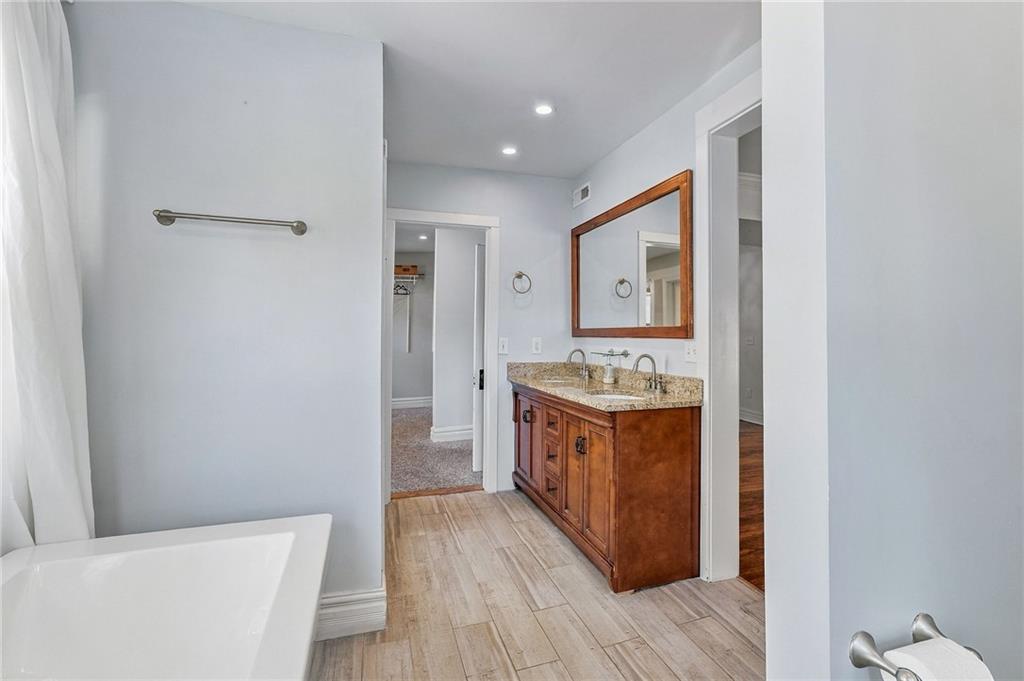 3840 Campbell Street Property Photo 22