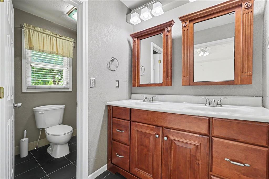5755 Richards Circle Property Photo 20