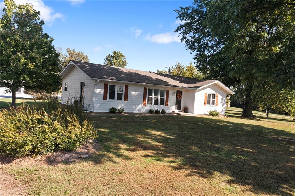 38000 E Cline Road Property Photo 2