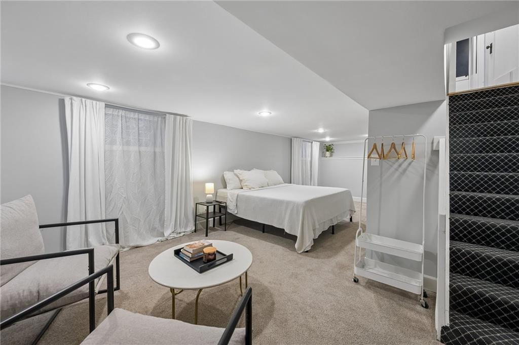 1216 W 73rd Street Property Photo 32